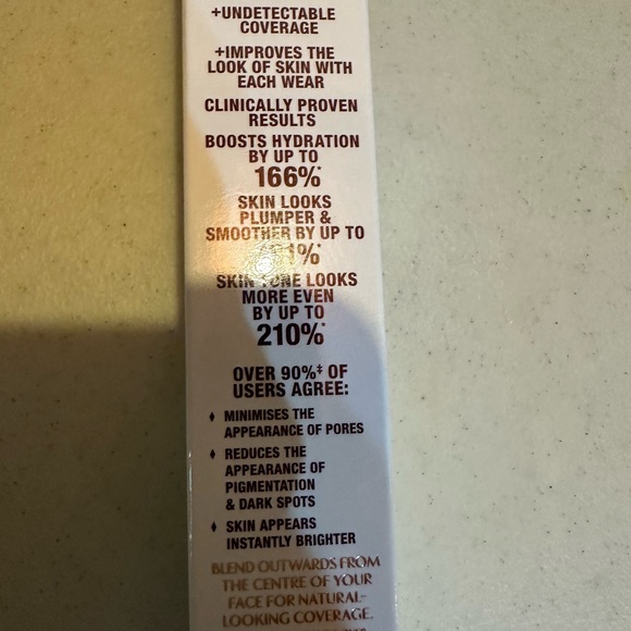 Charlotte Tillberry foundation new in box - Picture 3 of 4